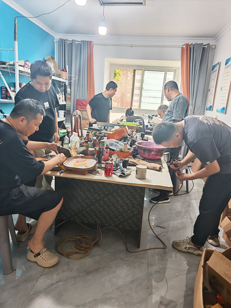 家具修复培训哪个好?避坑指南!郑州恒新宫匠家具修复培训学校推荐(图1) 家具修复培训哪个好?避坑指南!郑州恒新宫匠家具修复培训学校推荐(图1)